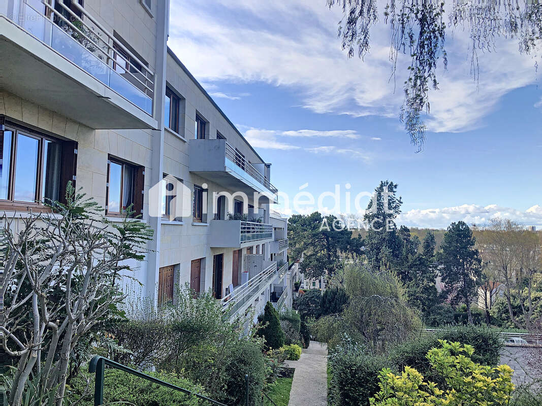 Appartement à RUEIL-MALMAISON