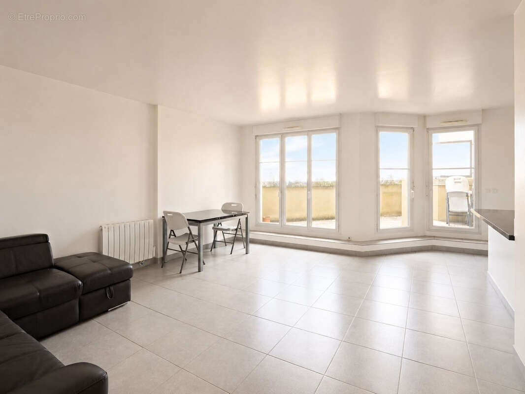 Appartement à THIAIS