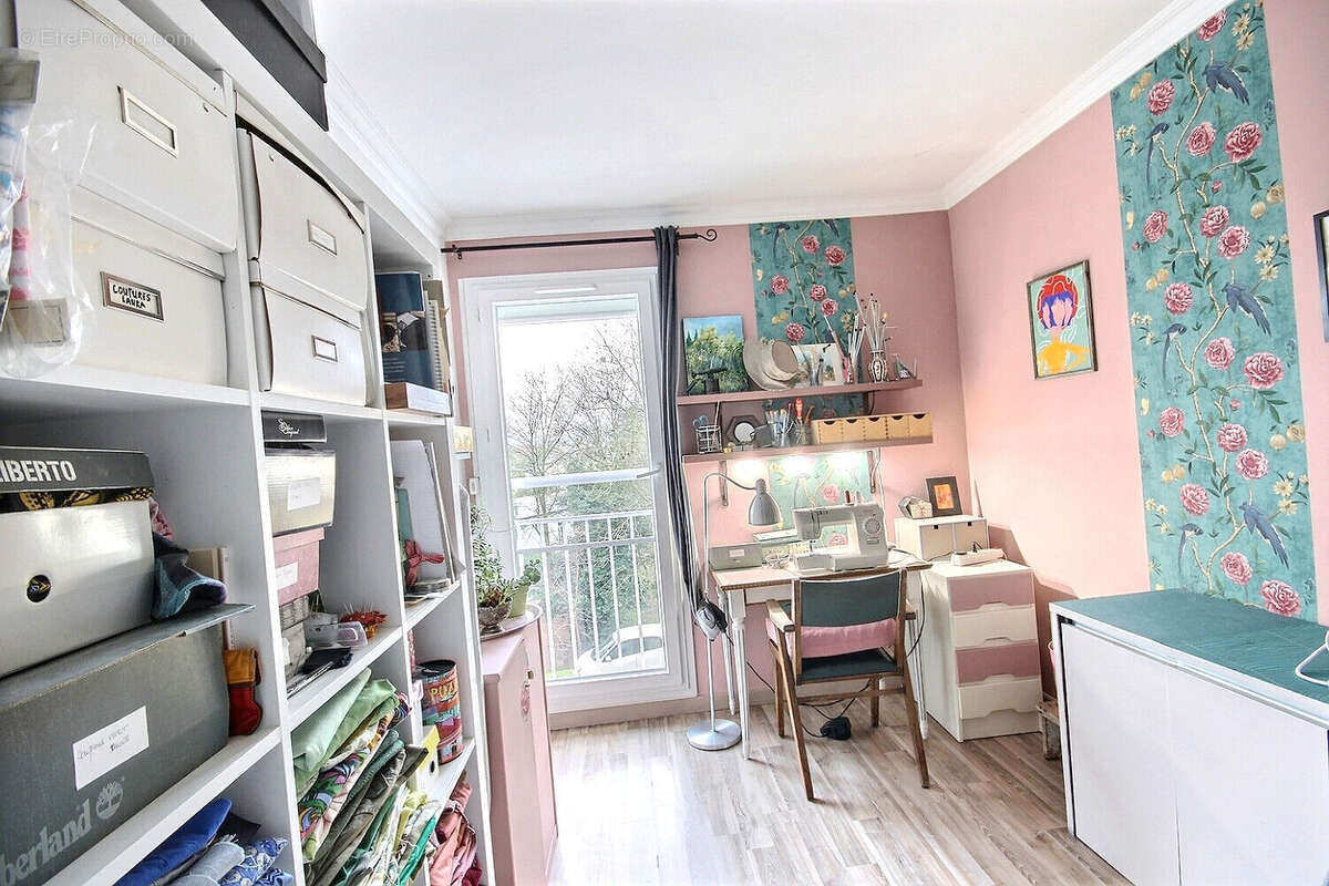 Appartement à FRESNES