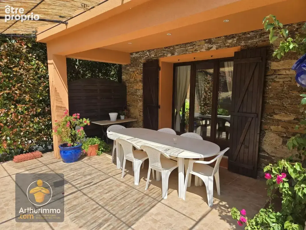 Maison à BORMES-LES-MIMOSAS