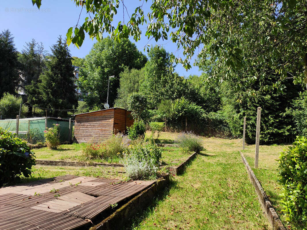 Maison à SAINTE-FEYRE