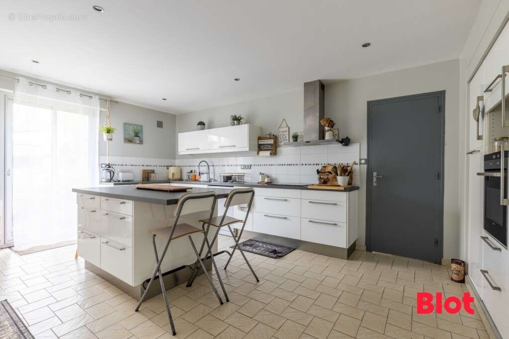 Maison à LE PETIT-FOUGERAY