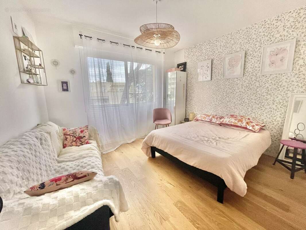 Appartement à LE CANNET