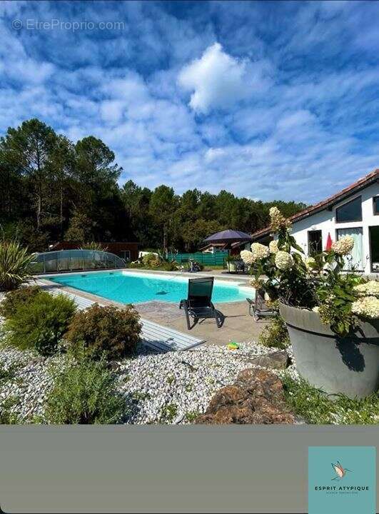 Maison à SAINT-JULIEN-EN-BORN