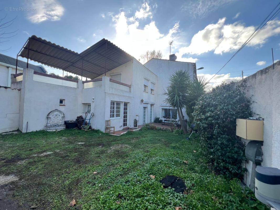 Maison à MARSEILLE-11E