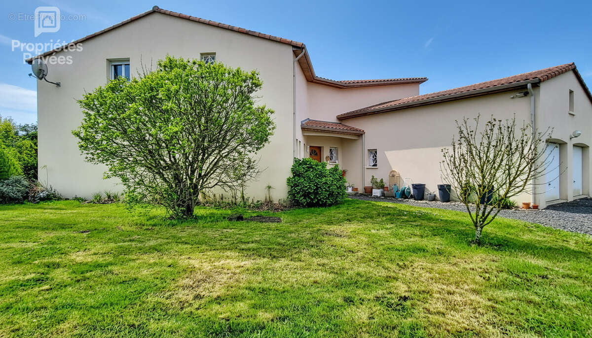 Maison à CHAUVIGNY