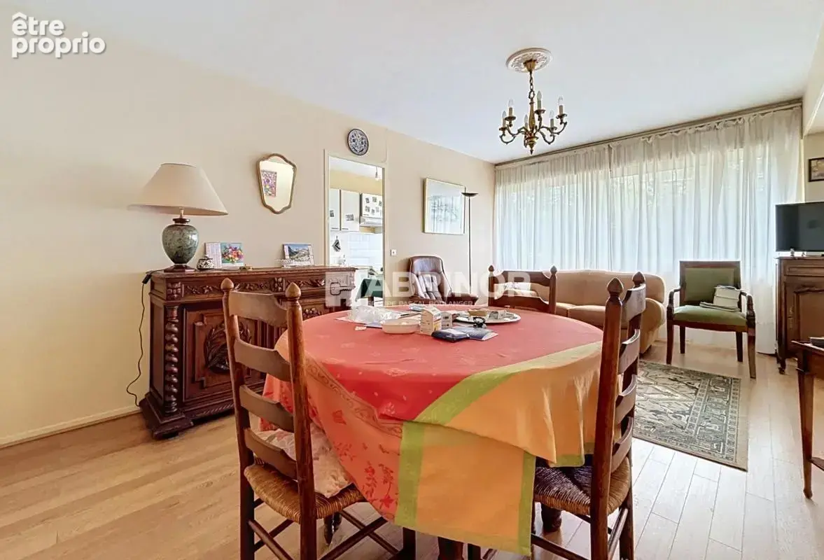 Appartement à MARCQ-EN-BAROEUL