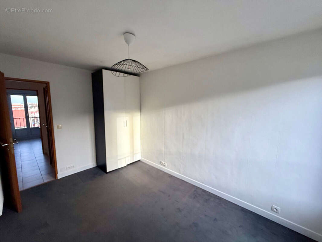 Appartement à CHATILLON