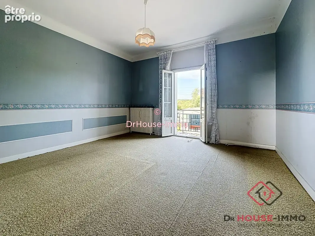Maison 156 m² à Saint-Astier  - photo 8