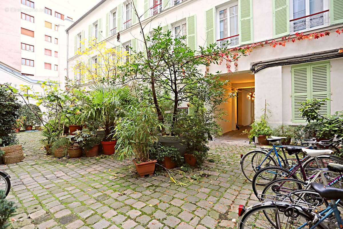 Appartement à PARIS-18E