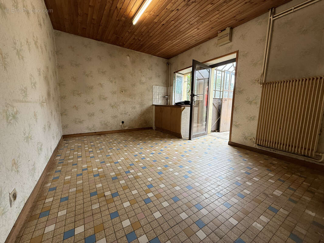 Maison à LES FORGES