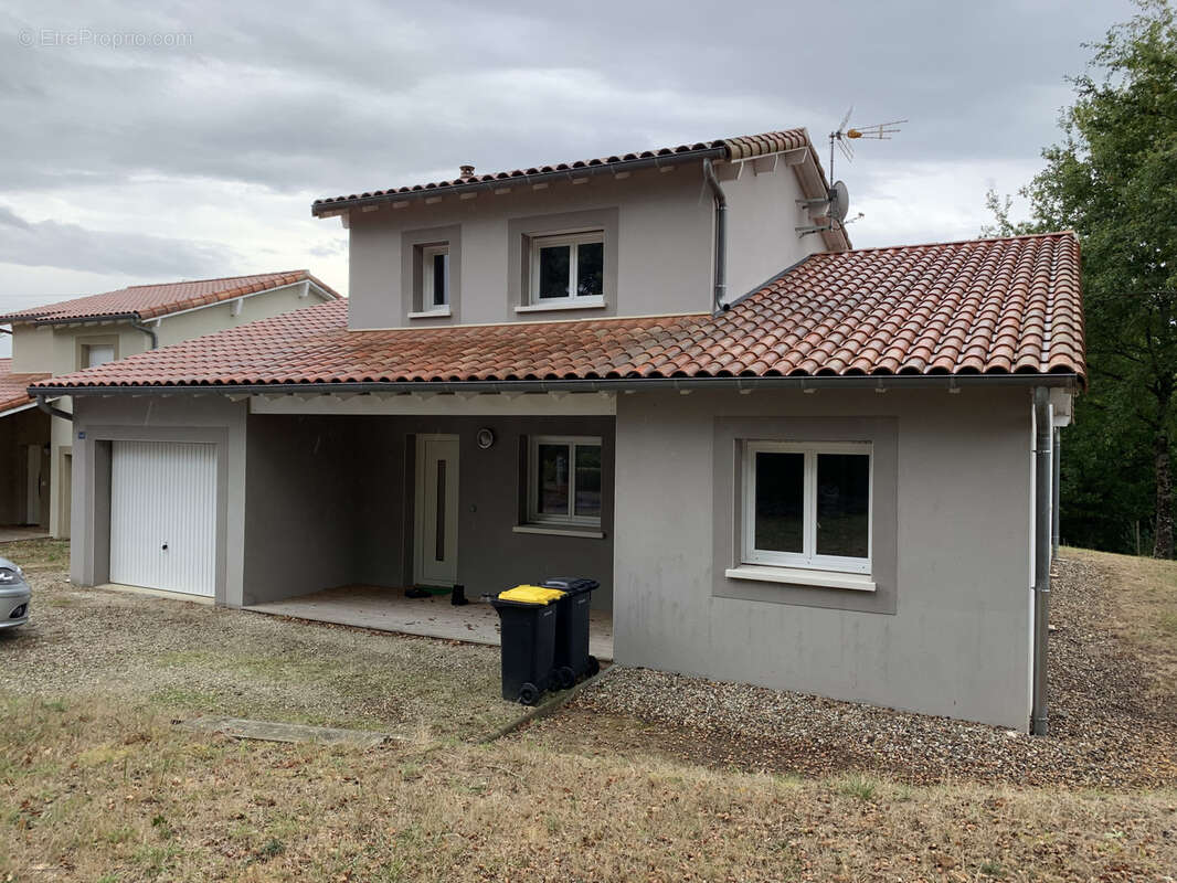 Maison à BON-ENCONTRE