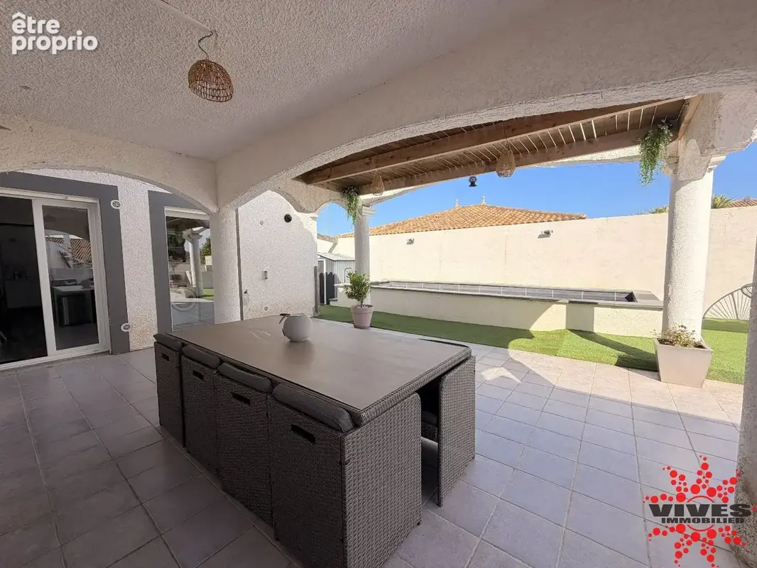 Villa familliale T8 avec logement indépendant  avec piscine - photo 17