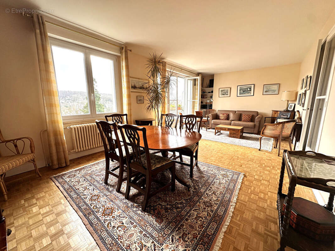 Appartement à SEVRES