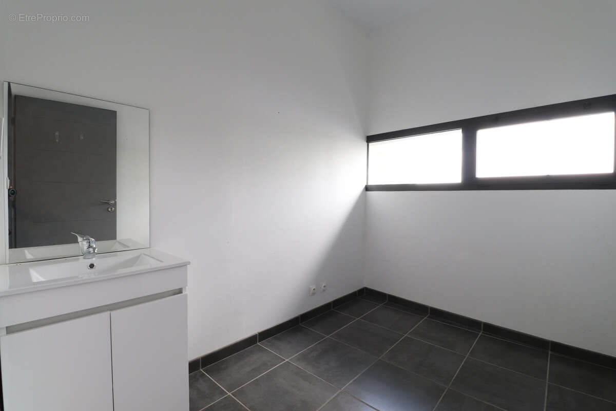 Appartement à SAINT-GEORGES-DE-DIDONNE