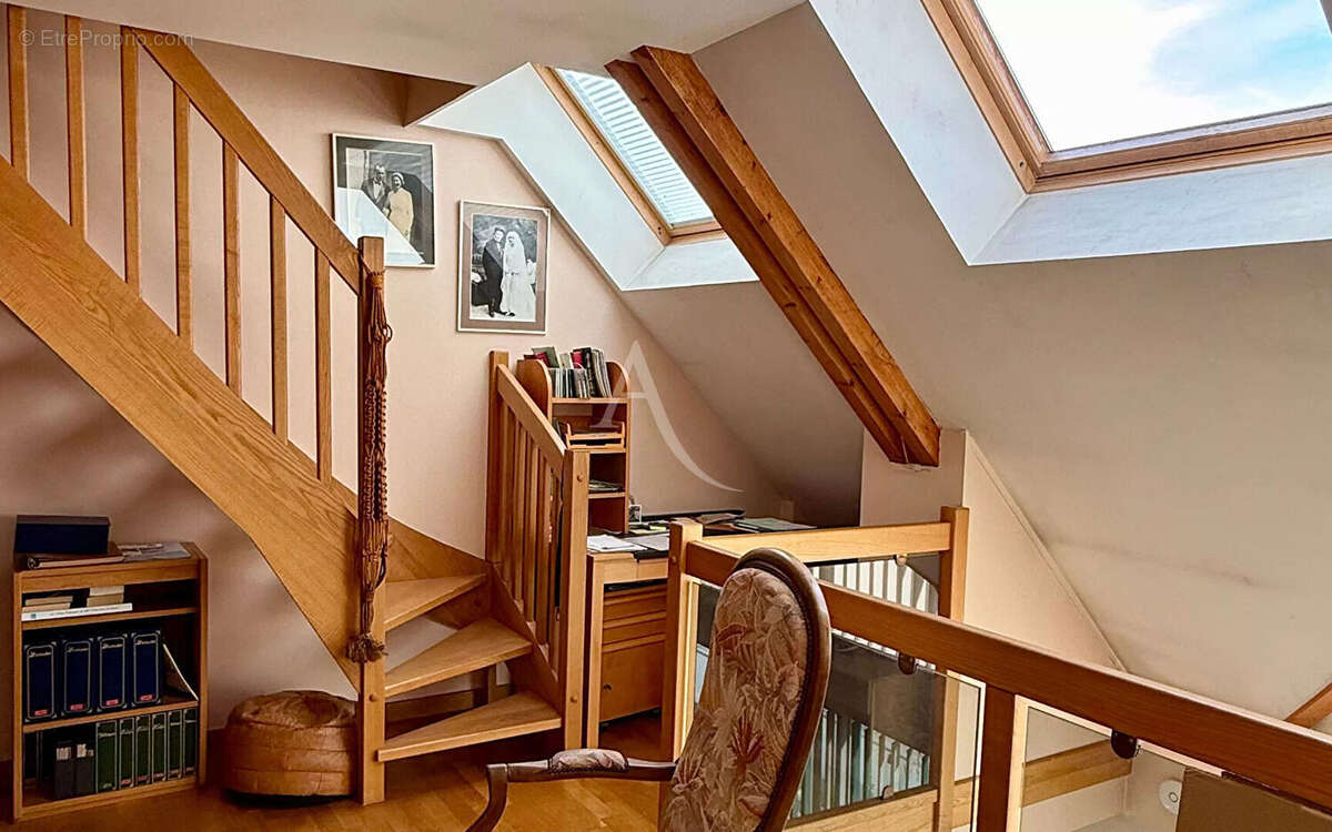 Appartement à OZOIR-LA-FERRIERE