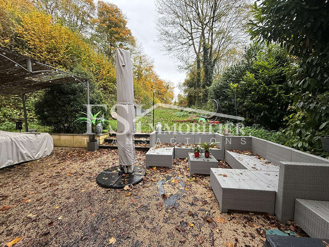 Maison à MERY-SUR-OISE