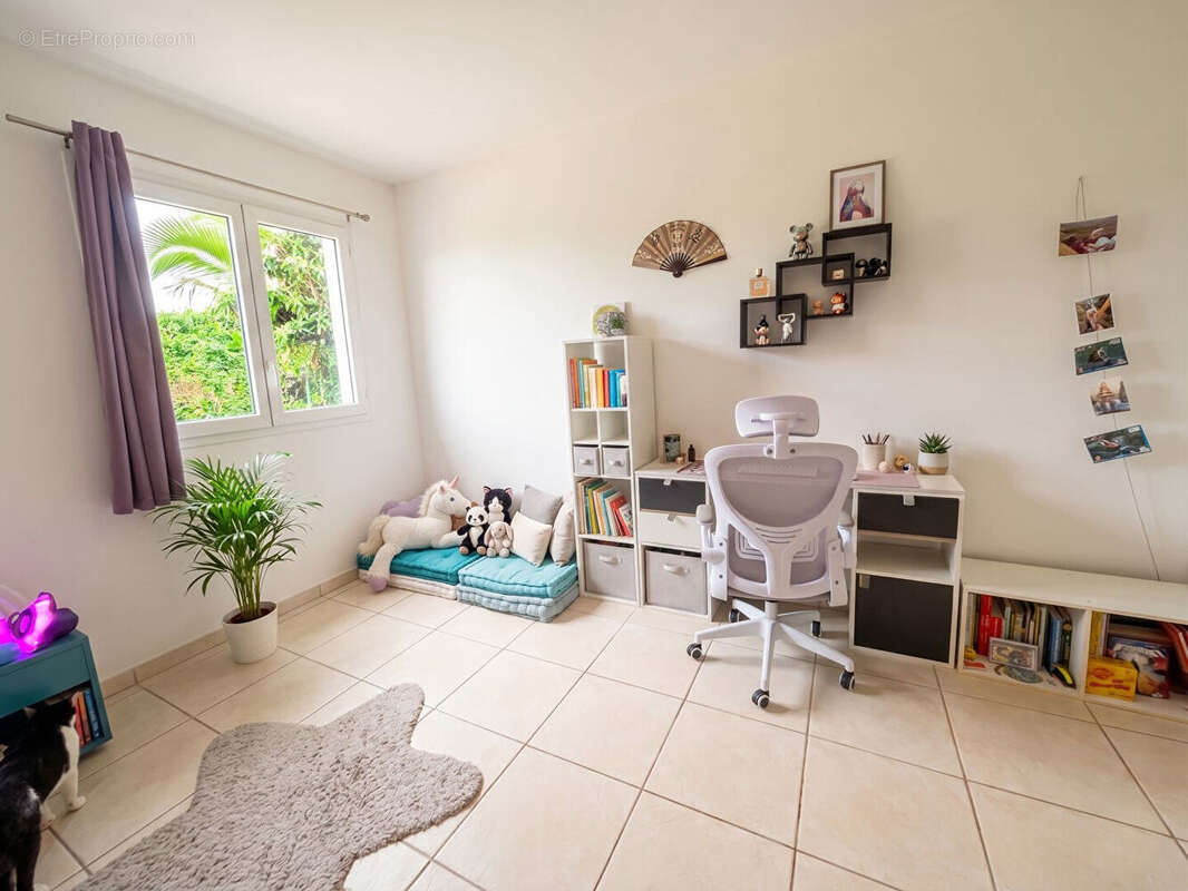 A VENDRE - Maison F6 avec vue dans les bas de La Bretagne - photo 15