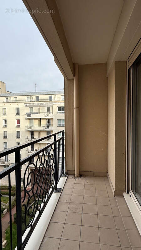 Appartement à ISSY-LES-MOULINEAUX