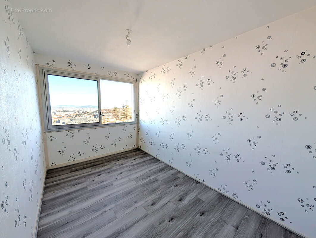 Appartement à CHAMALIERES