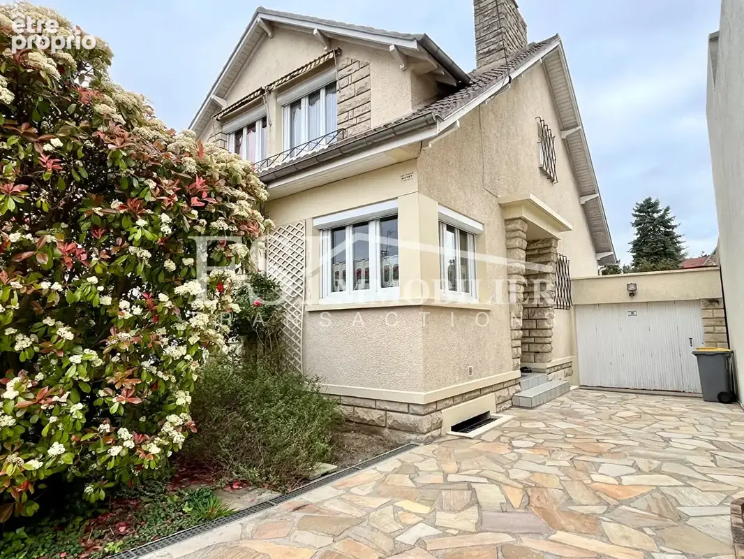 Photo Maison à Saint-Leu-La-Foret au prix de 549 000€