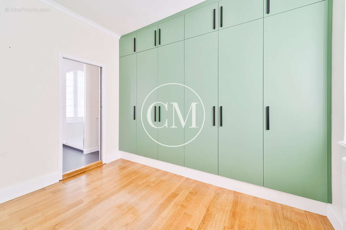 Appartement à VERSAILLES