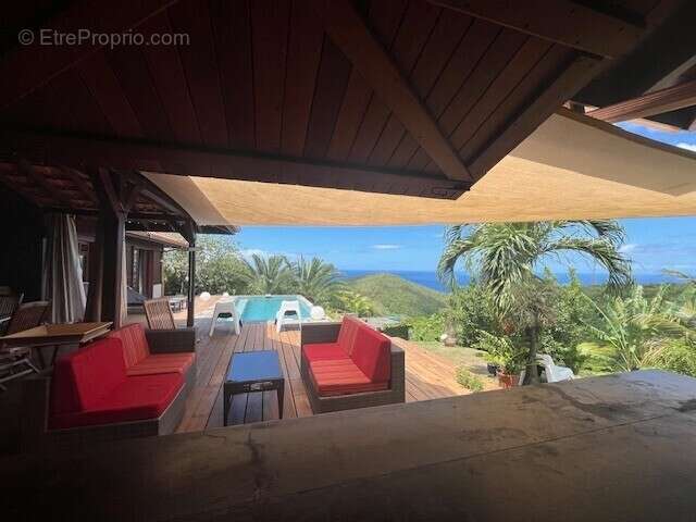 Maison à CASE-PILOTE