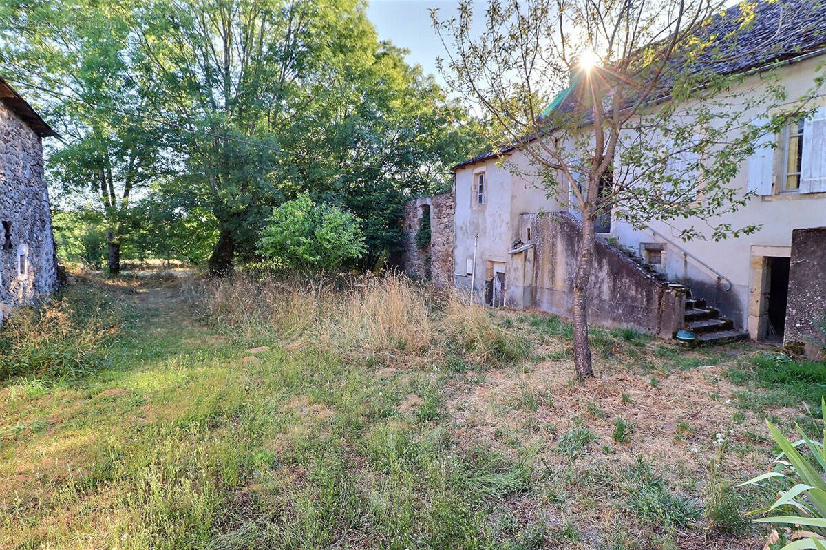 Maison à MALEVILLE