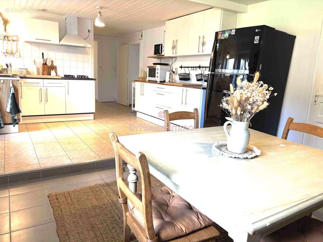 Maison à CHAILLE-LES-MARAIS