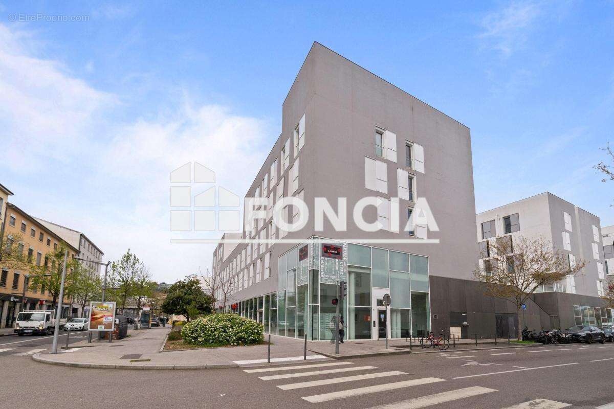 Vente - Appartement en résidence services - Studio - 18,37 m² - - photo 13
