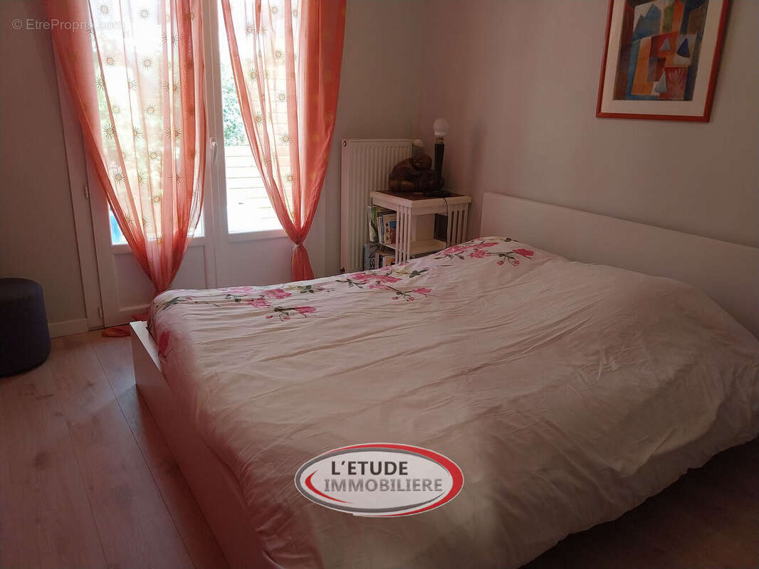 Photo 7 - Maison à SAINT-HILAIRE-DE-CHALEONS