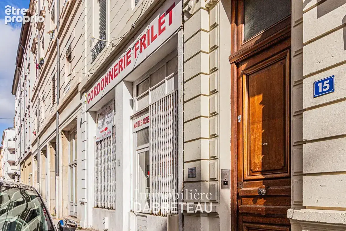 Local commercial Lyon  6 - 57.50 m2 - photo 16