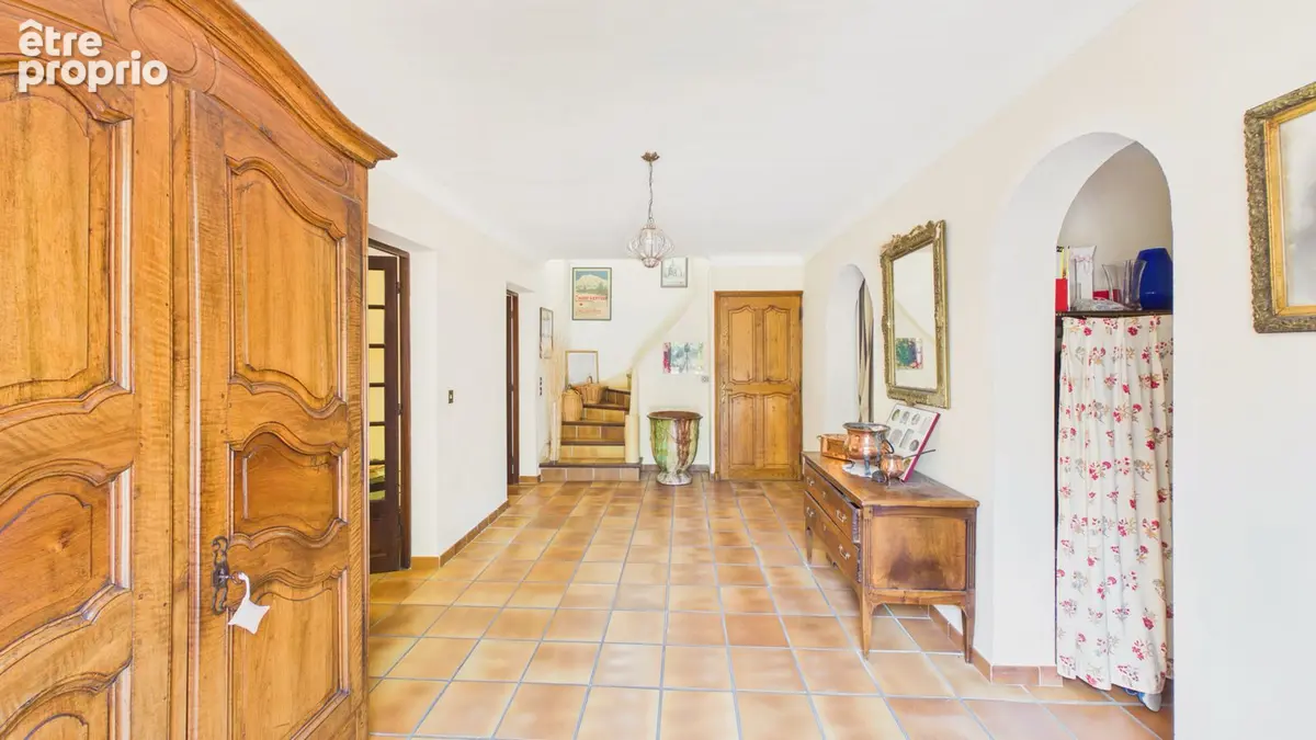 Mazan ? maison familiale de 222 m² sur 1,59 hectare avec piscine, pool house et garage - photo 16