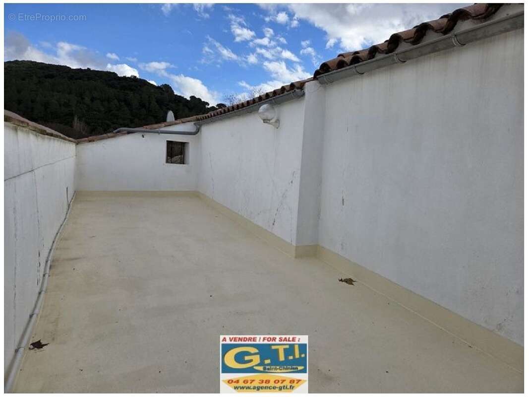 Maison 91 m² à Saint-Chinian  - photo 2