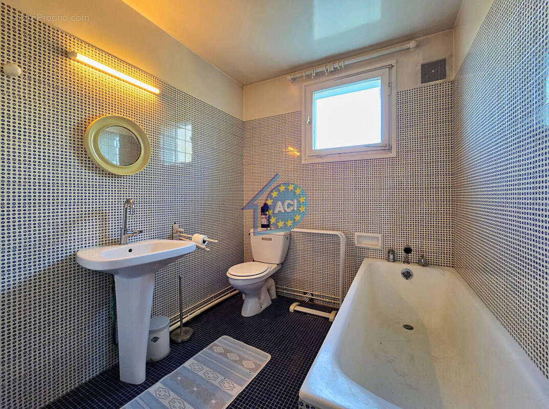 Maison à MANTES-LA-VILLE