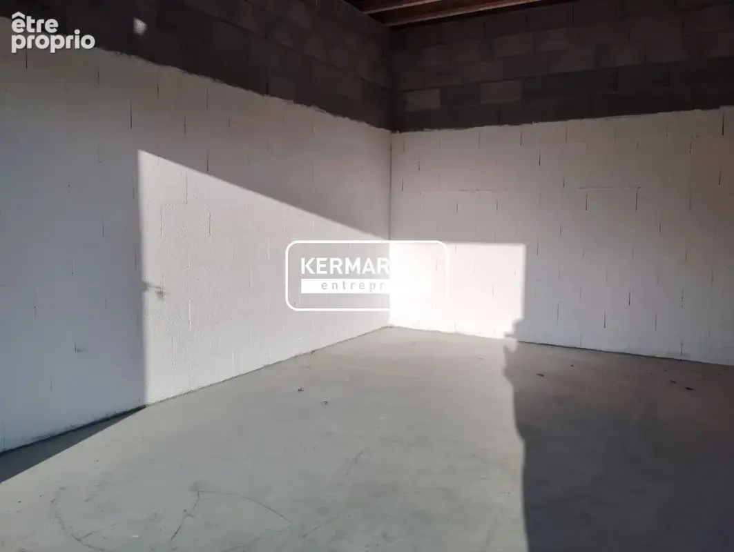 Commerce 340 m² à vendre à Bourgbarre (35230) - photo 4
