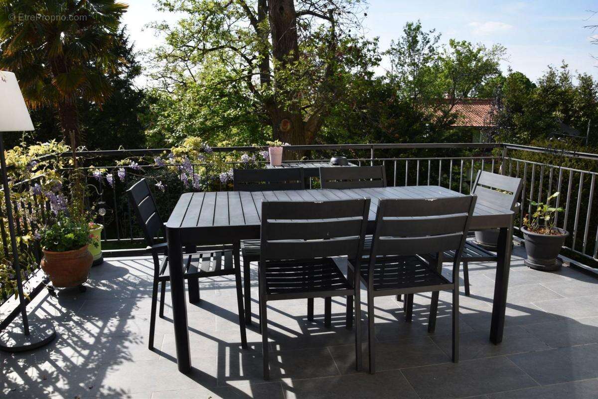 Maison à LA CELLE-SAINT-CLOUD