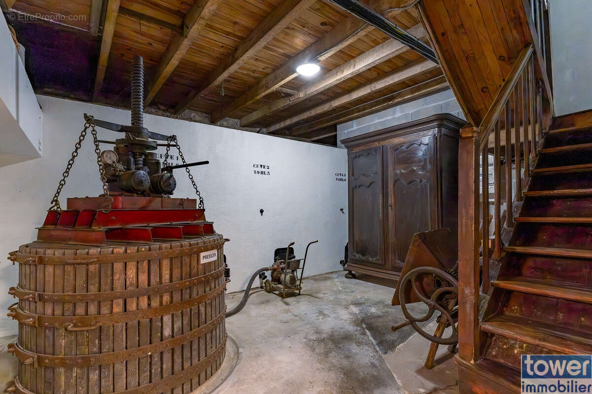 Ensemble immobilier avec maison de maître à Montbron - photo 16