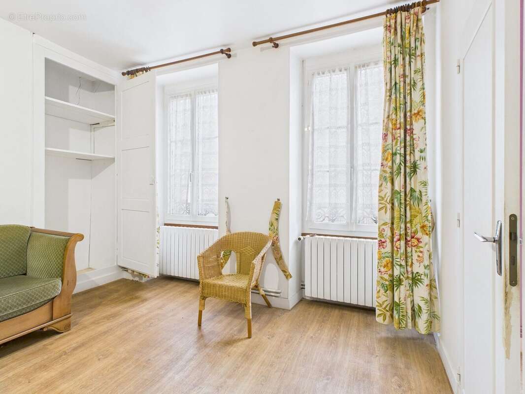 Maison à PONT-SUR-SEINE