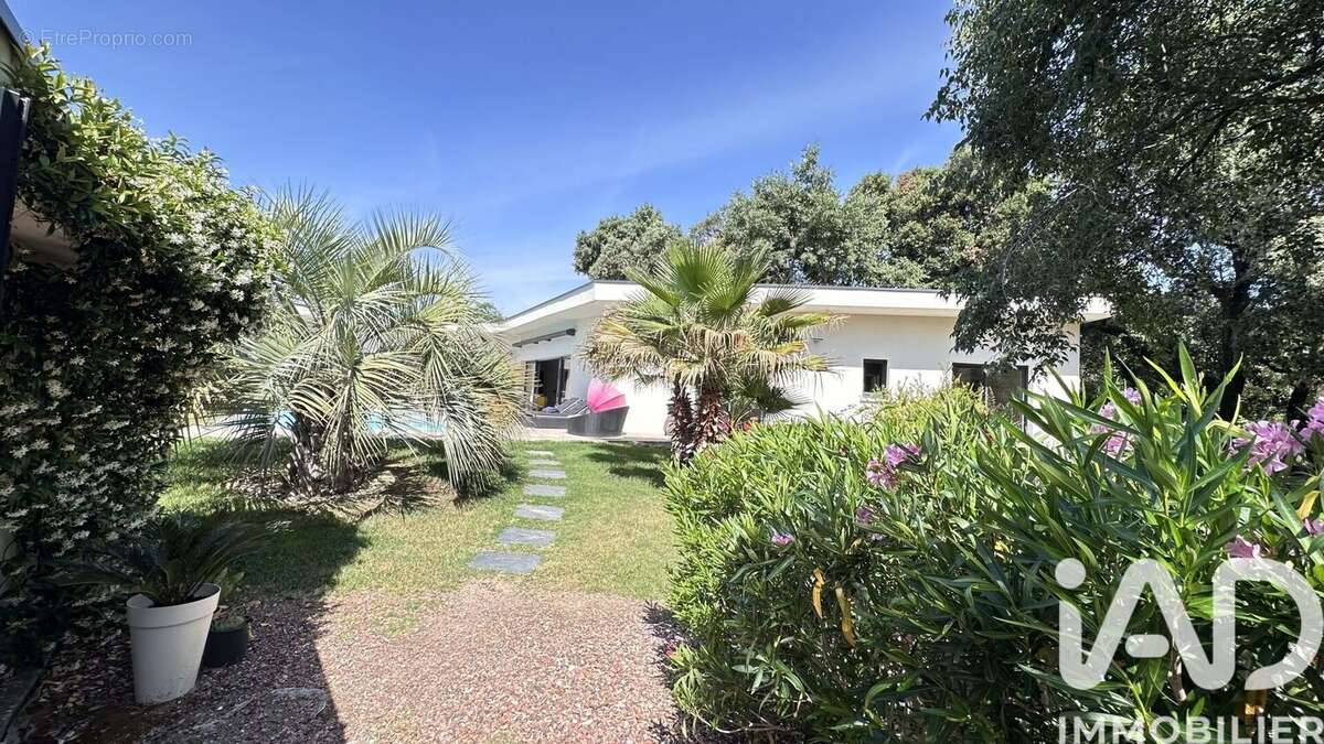Photo 2 - Maison à AUBAIS