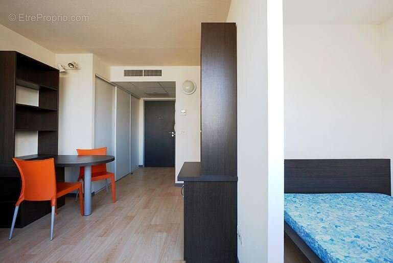 INVESTISSEMENT LOCATIF  VILLEURBANNE  Résidence Étudiante Cosy Home Hermès  5.59 % de rentabilité - photo 2