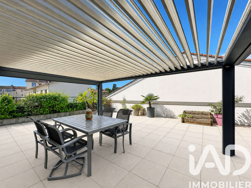Photo 2 - Appartement à TASSIN-LA-DEMI-LUNE