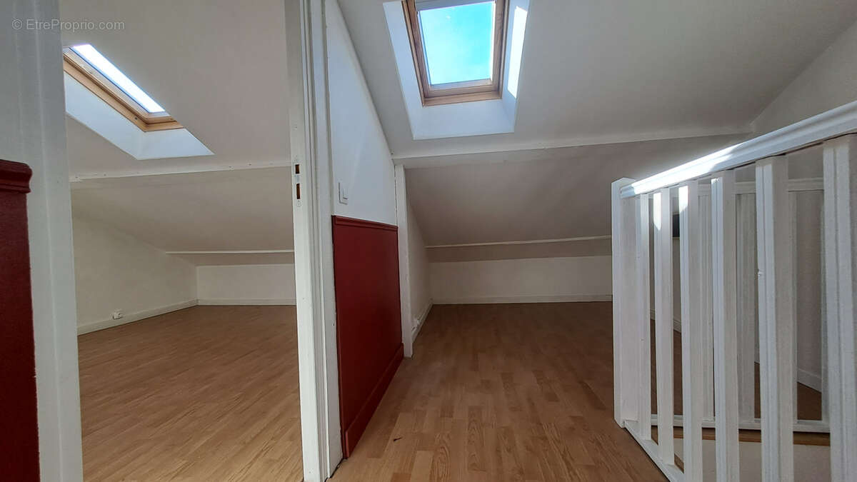 Maison à LE PERREUX-SUR-MARNE