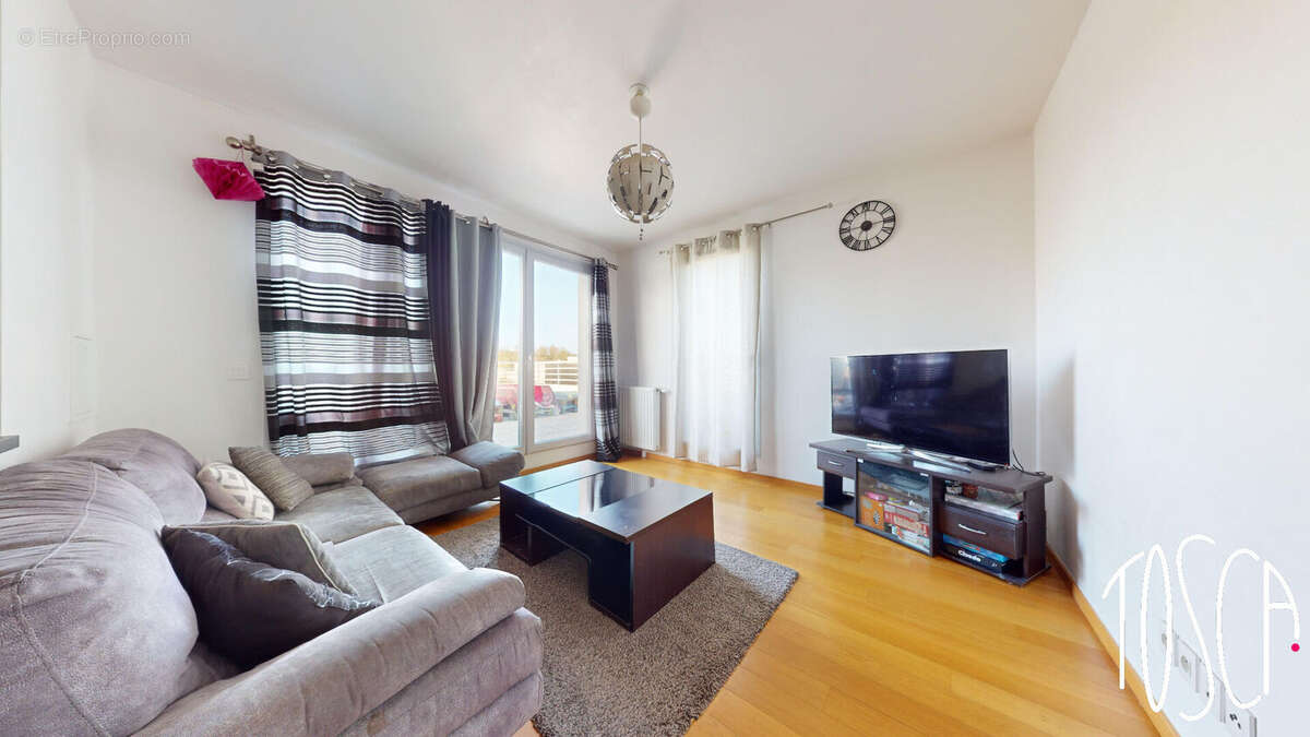 Appartement à THIAIS