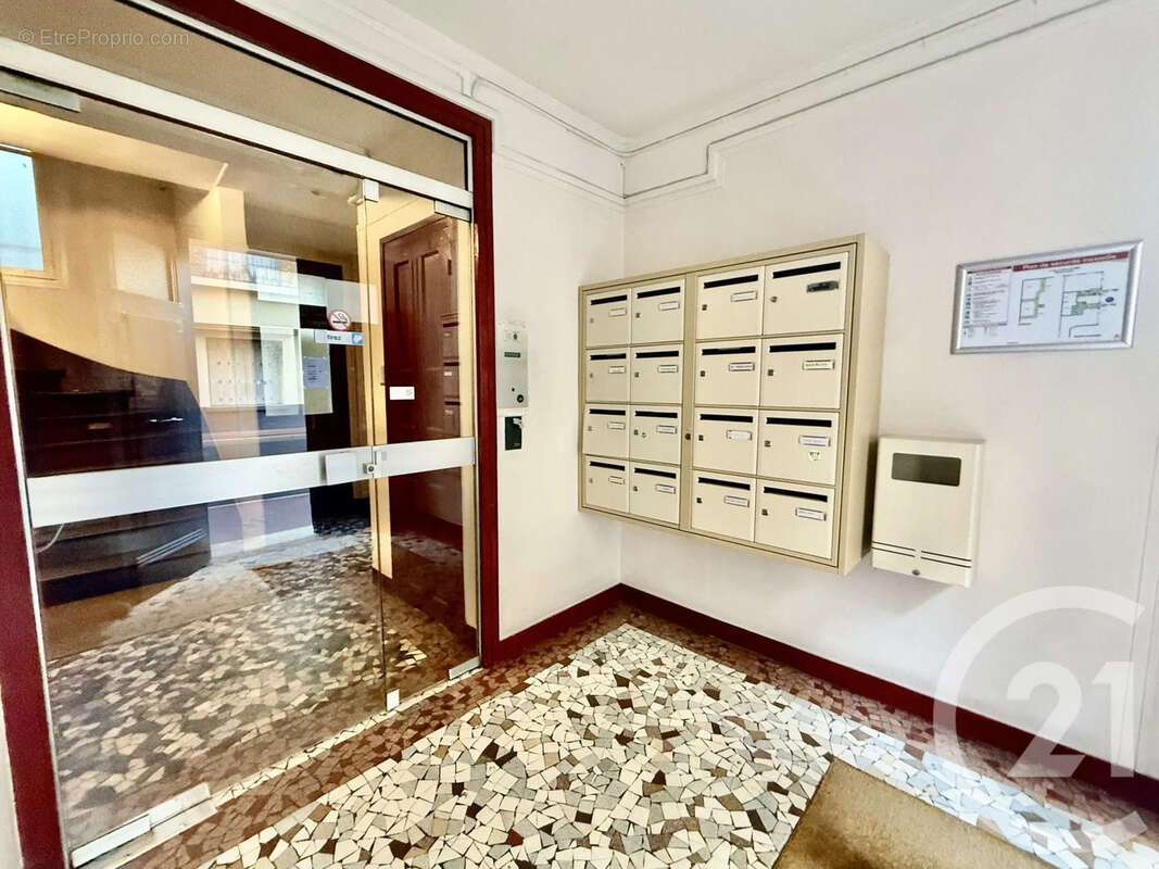 Appartement à CLICHY