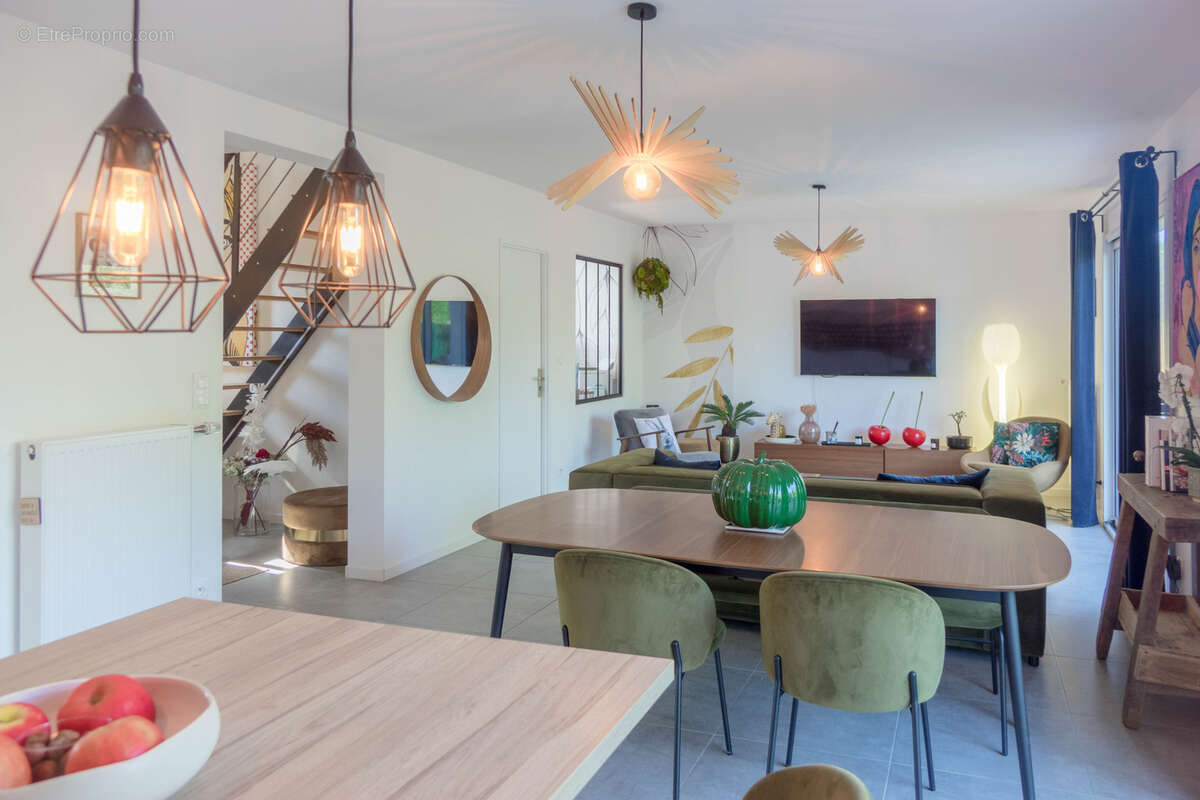 Maison à SAINT-DENIS-EN-VAL