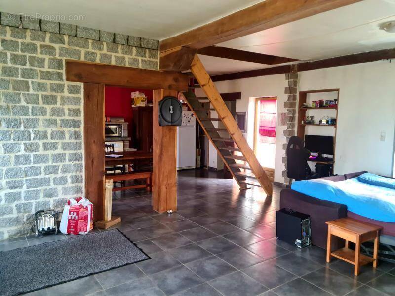 Maison à SAILLY-SUR-LA-LYS