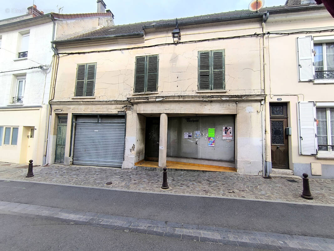 Maison à ROMENY-SUR-MARNE