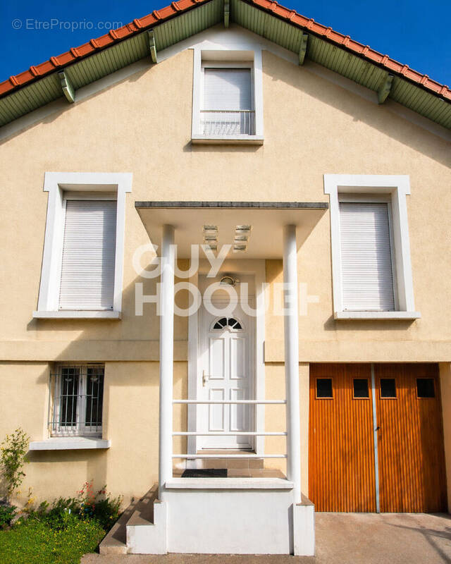 Maison à LE BLANC-MESNIL