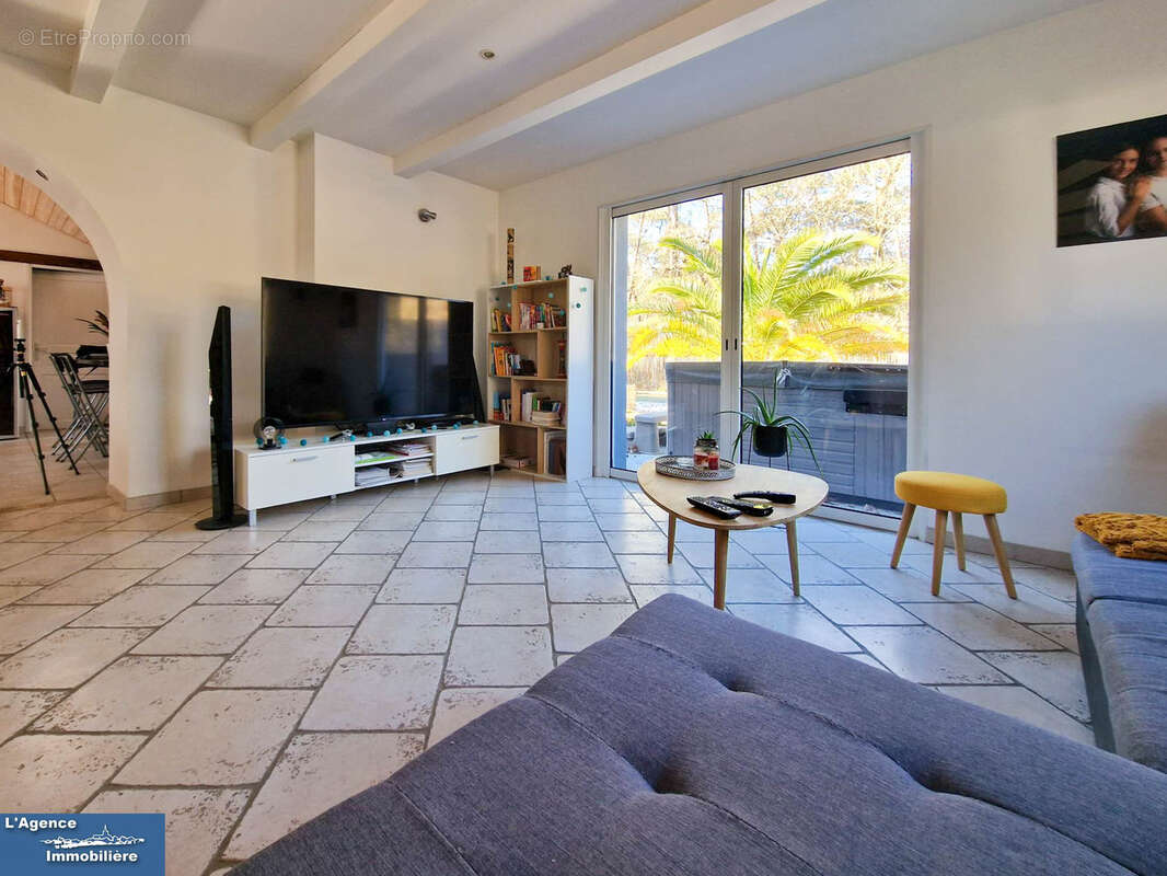 Maison à SAINT-GERVAIS